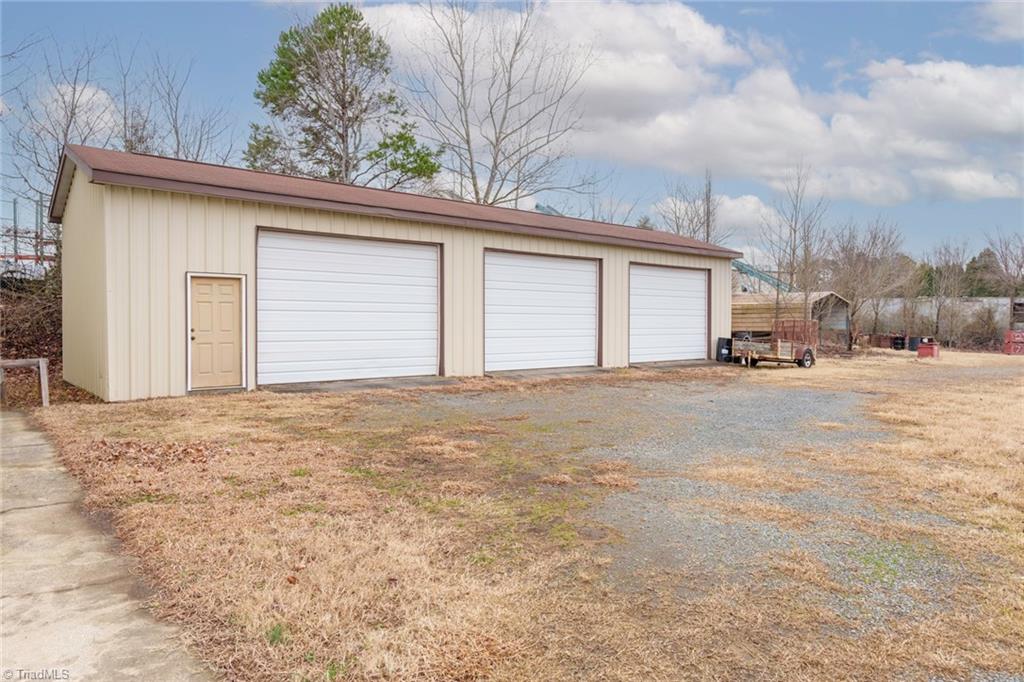 128 Plant Street Property Photo 13