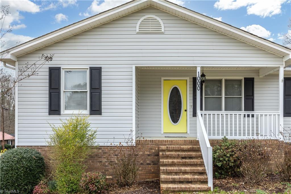 1000 Chisholm Road Property Photo