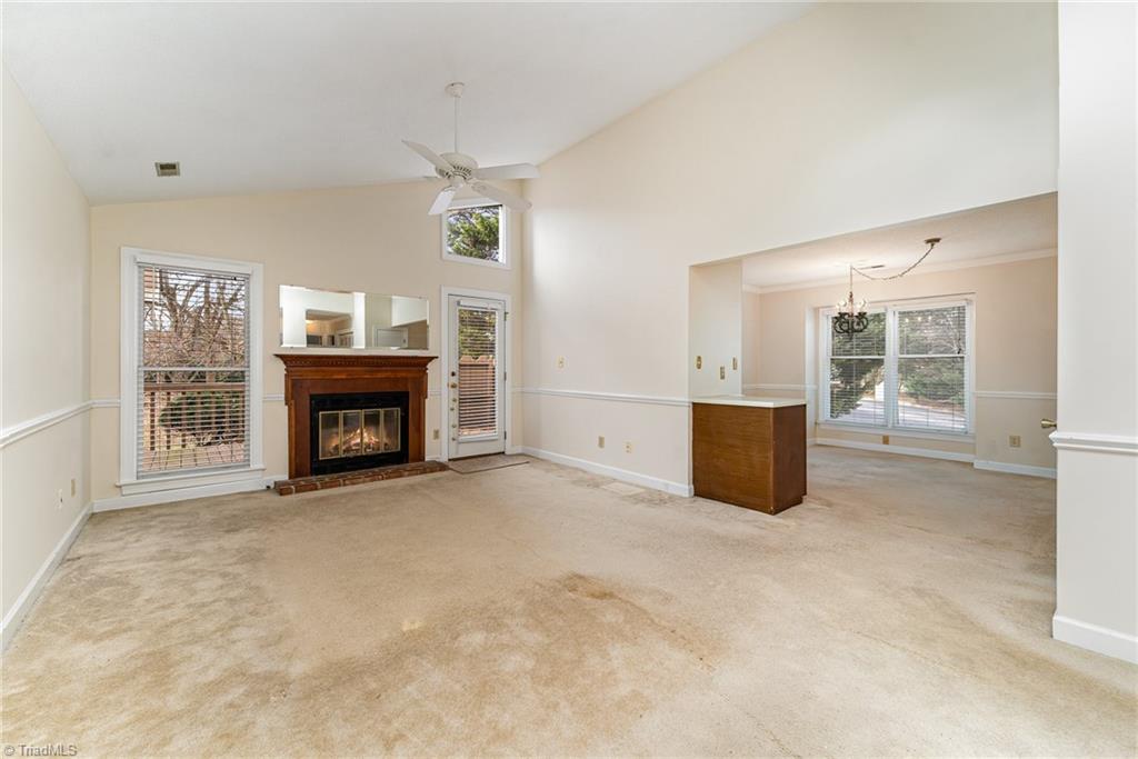 5151 Autumncrest Drive Property Photo 4