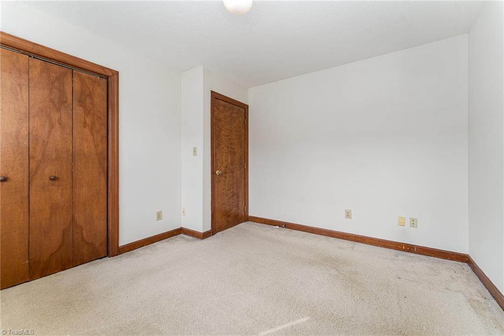 5151 Autumncrest Drive Property Photo 13