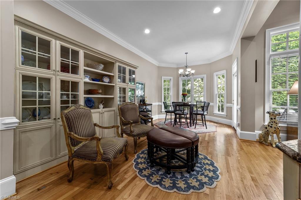 900 Jefferson Wood Lane Property Photo 14