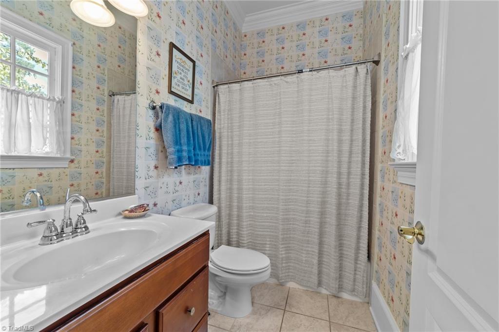 900 Jefferson Wood Lane Property Photo 26