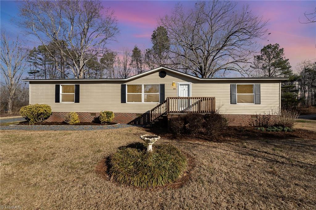 885 Camellia Lane Property Photo