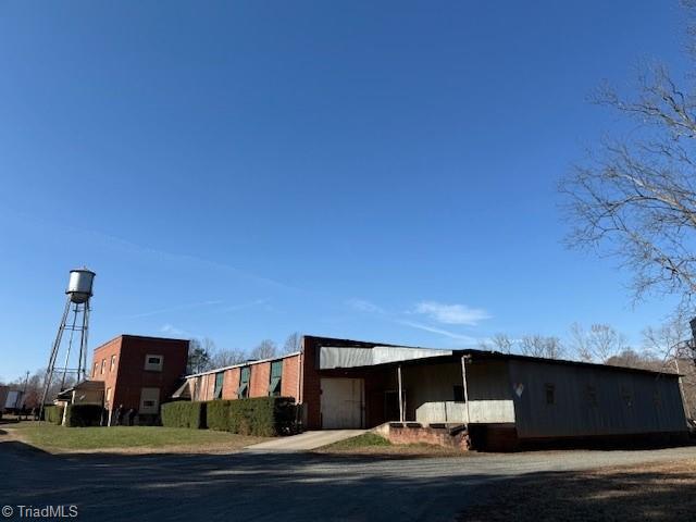2729 Ossipee Front Street Property Photo 1