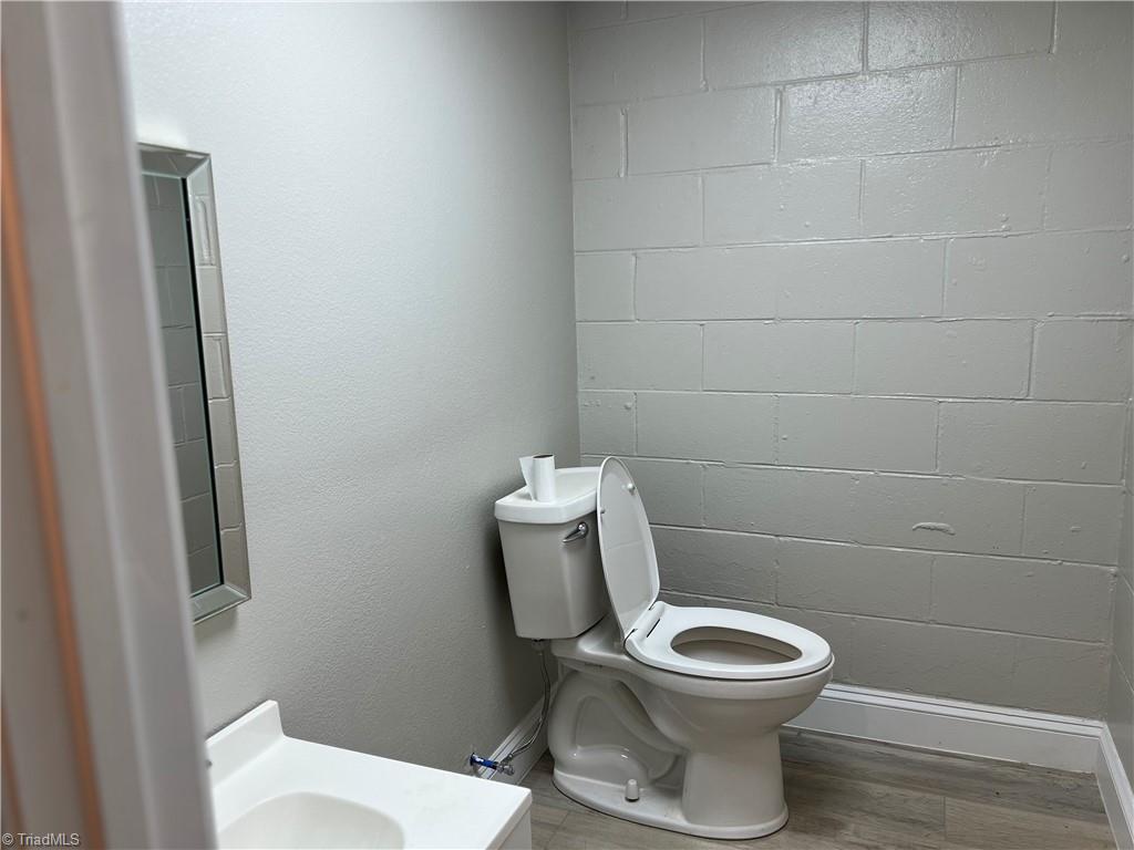 219 Jackson Avenue Property Photo 4