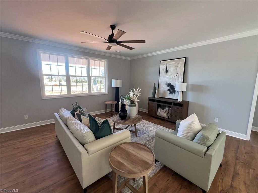 612 Carolina Avenue Property Photo
