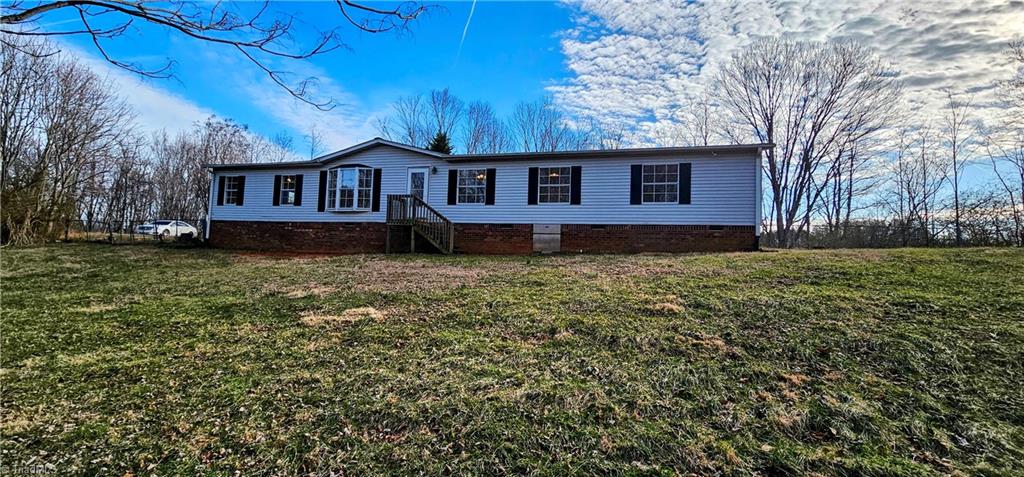 1342 Bob Mabe Road Property Photo 1