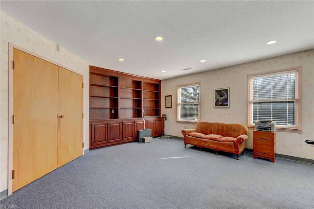 601 Harrison Street Property Photo 22