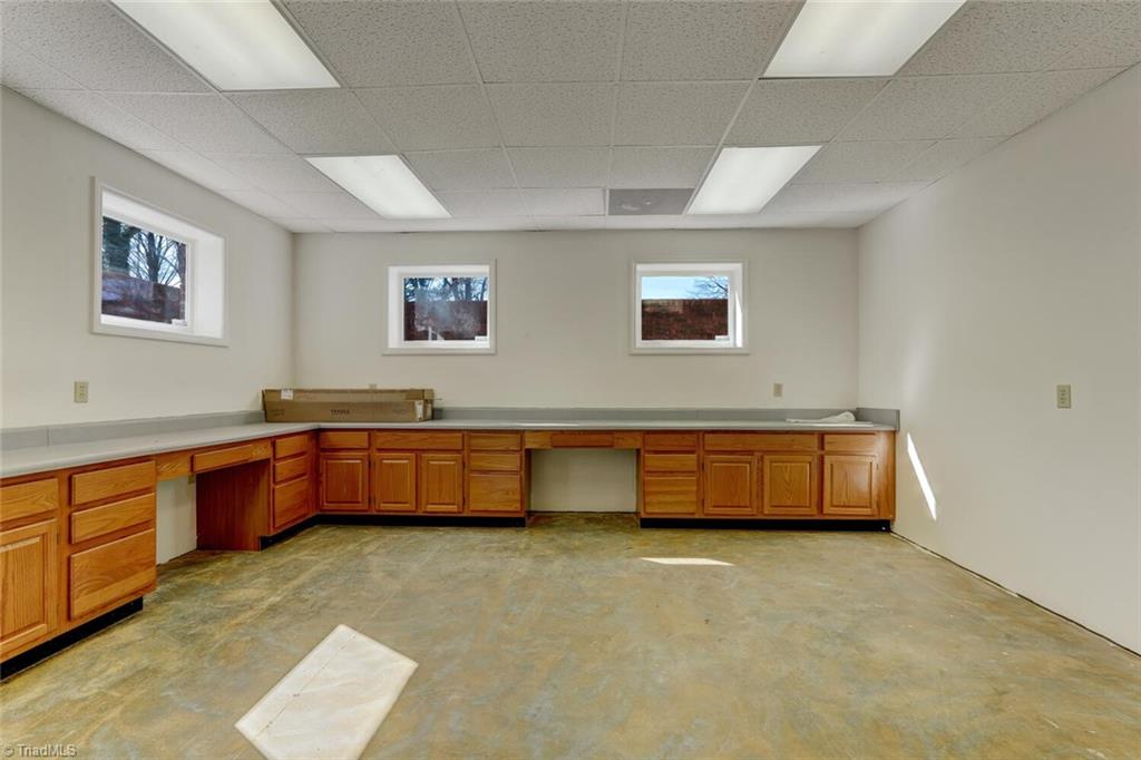 601 Harrison Street Property Photo 32