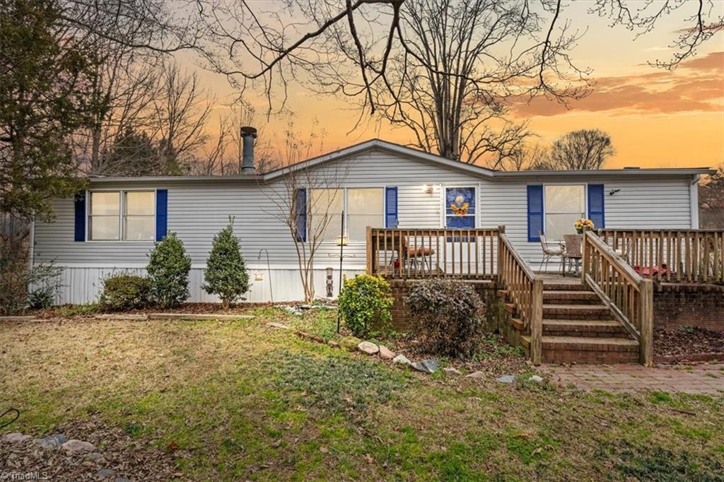 381 Franklin Lane Property Photo