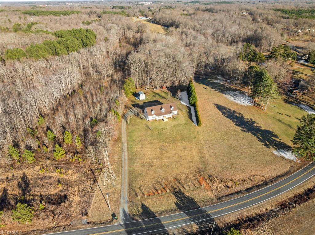 1285 Waitman Road Property Photo 5