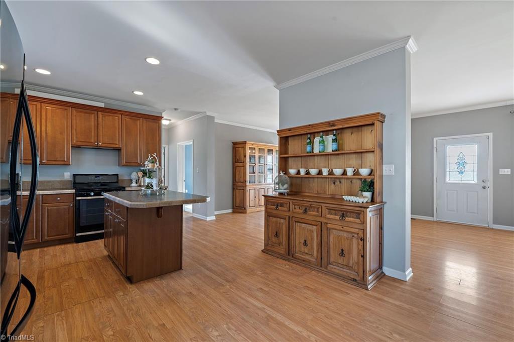1285 Waitman Road Property Photo 8