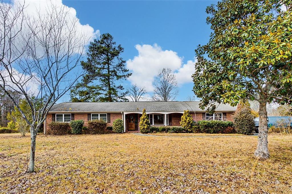 3321 Dillon Road Property Photo
