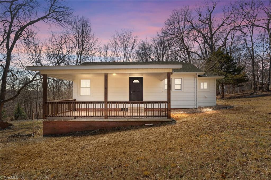 2810 Hickory Hill Road Property Photo
