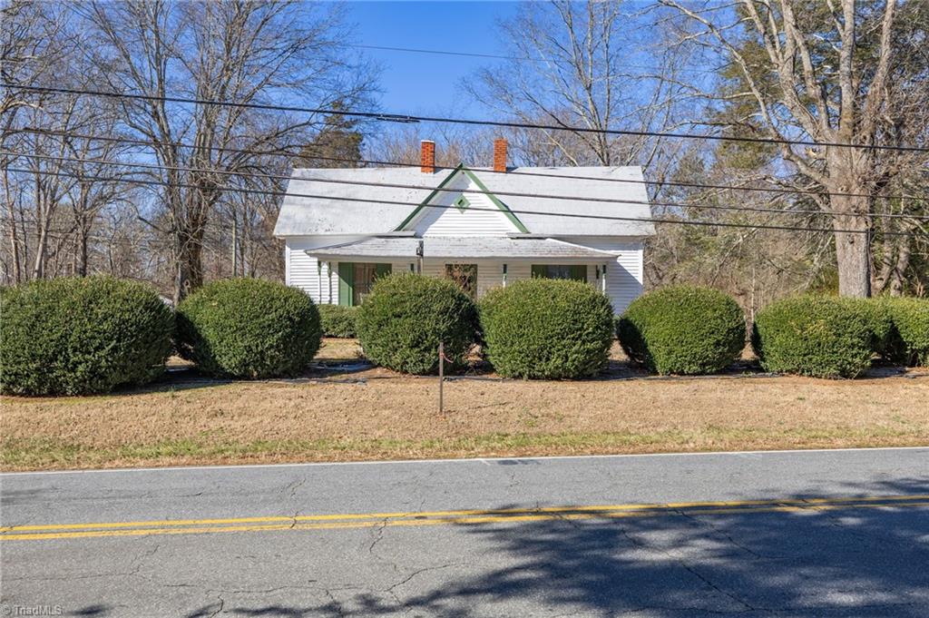 7026 Summerfield Road Property Photo 3