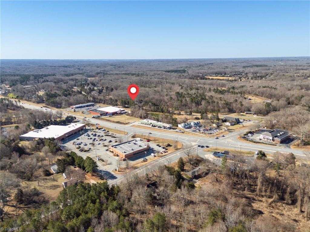 7026 Summerfield Road Property Photo 10