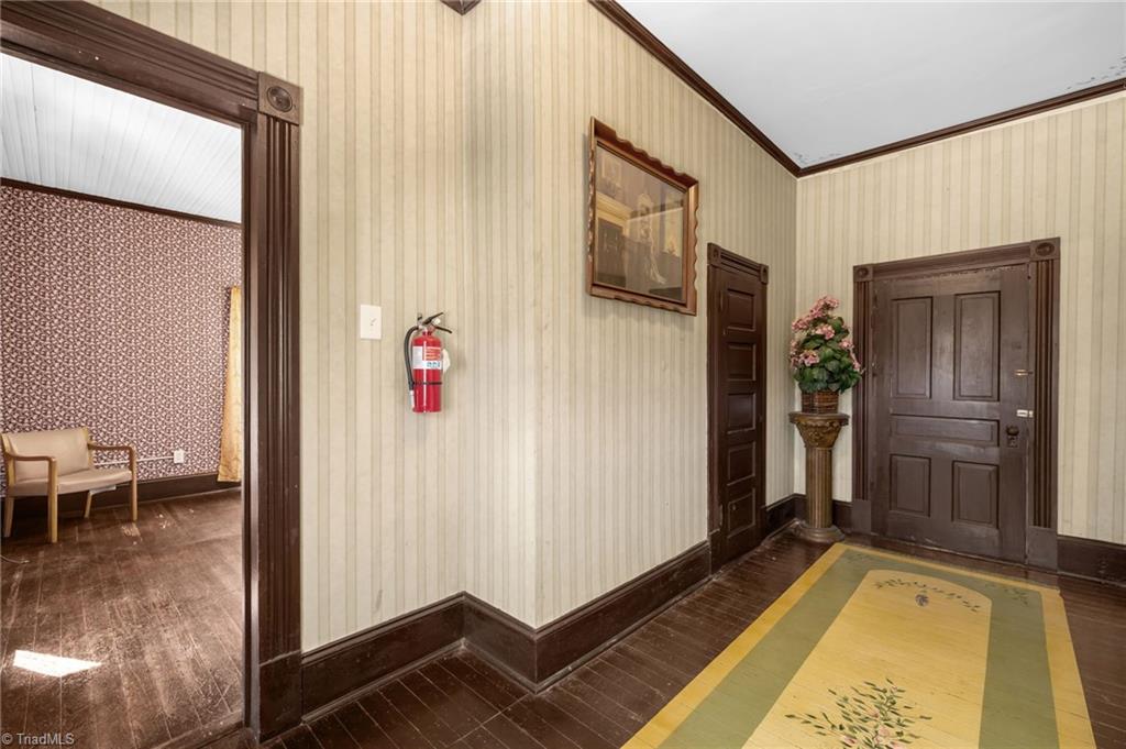 7026 Summerfield Road Property Photo 13