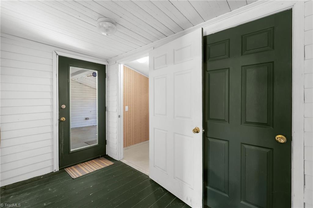 7026 Summerfield Road Property Photo 32