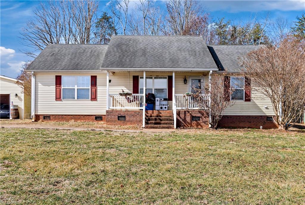 472 Oak Hollow Drive Property Photo