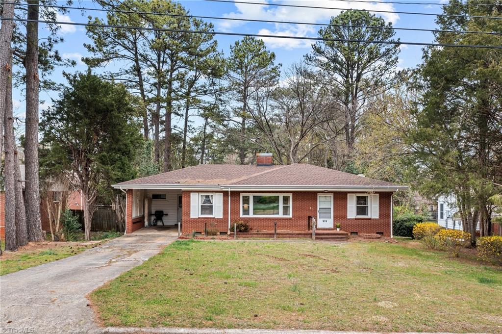 616 W D Avenue Property Photo