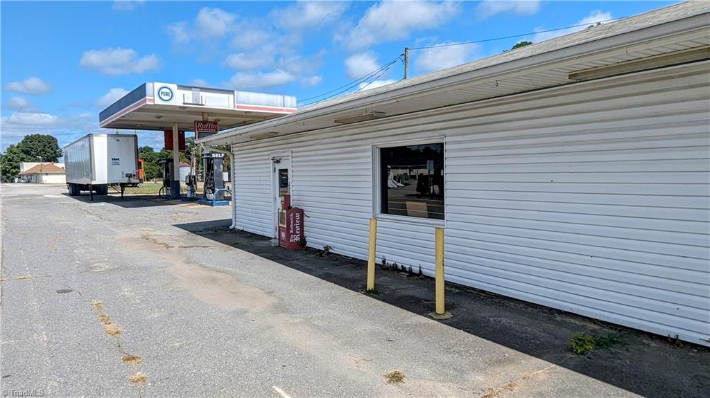 9537 Us Highway 29 Bus Property Photo 4