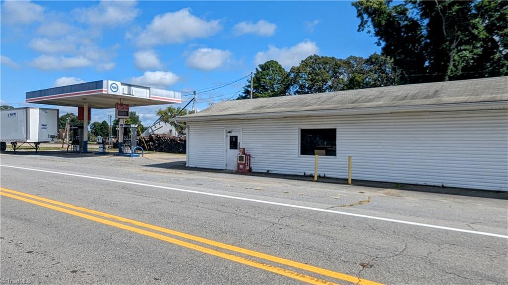 9537 Us Highway 29 Bus Property Photo 5