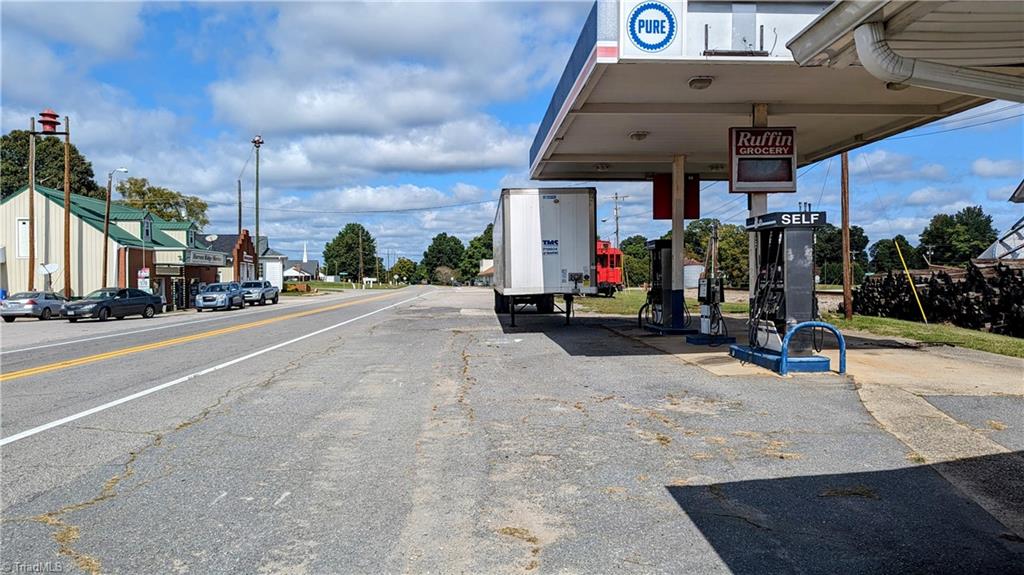 9537 Us Highway 29 Bus Property Photo 10