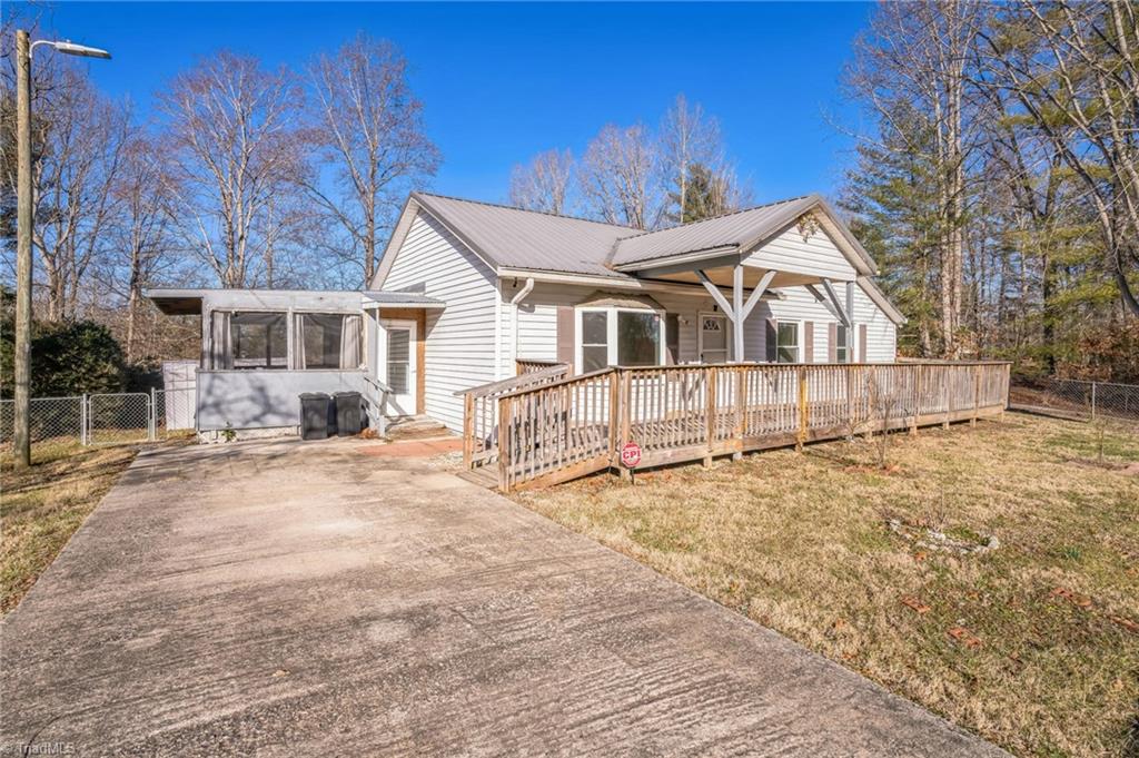 193 Crooked Bow Road Property Photo