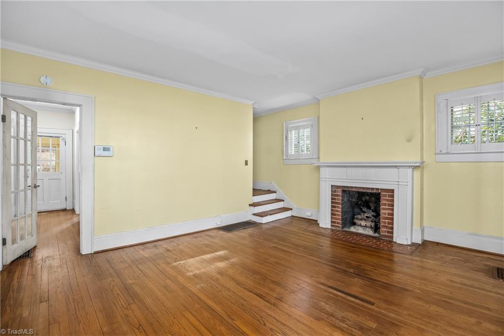 231 Edgedale Drive Property Photo 5