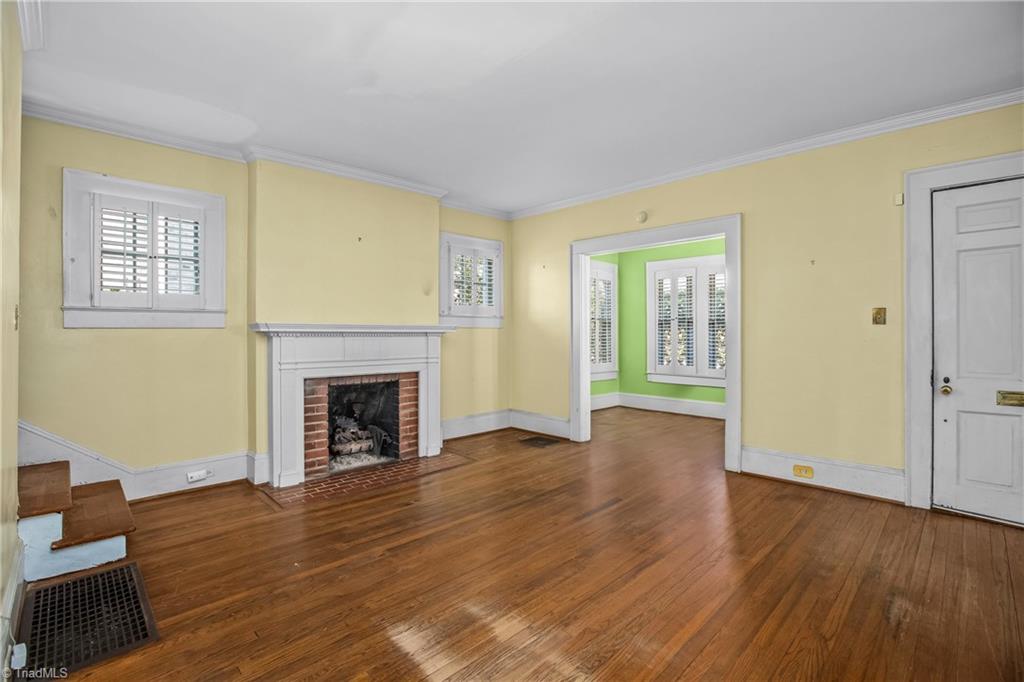 231 Edgedale Drive Property Photo 6