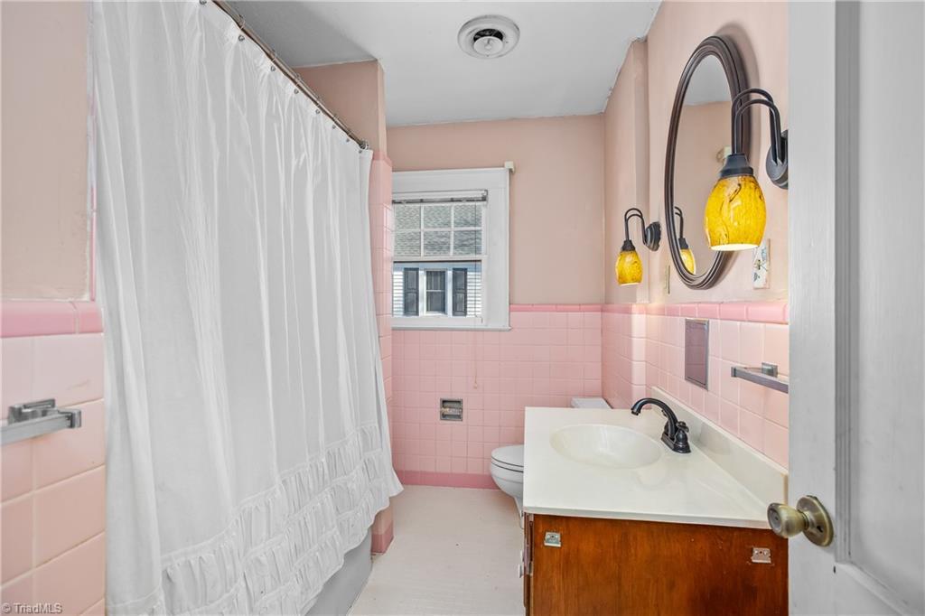 231 Edgedale Drive Property Photo 26
