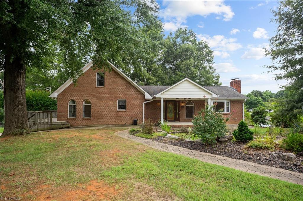 525 David Smith Road Property Photo 1