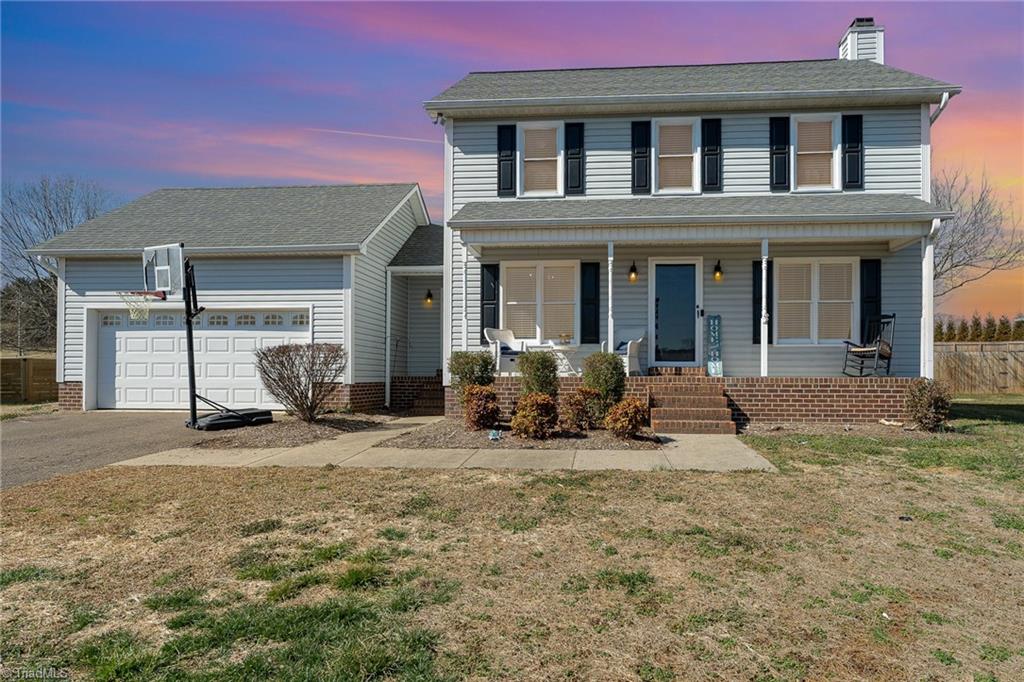 1012 Riverpointe Drive Property Photo