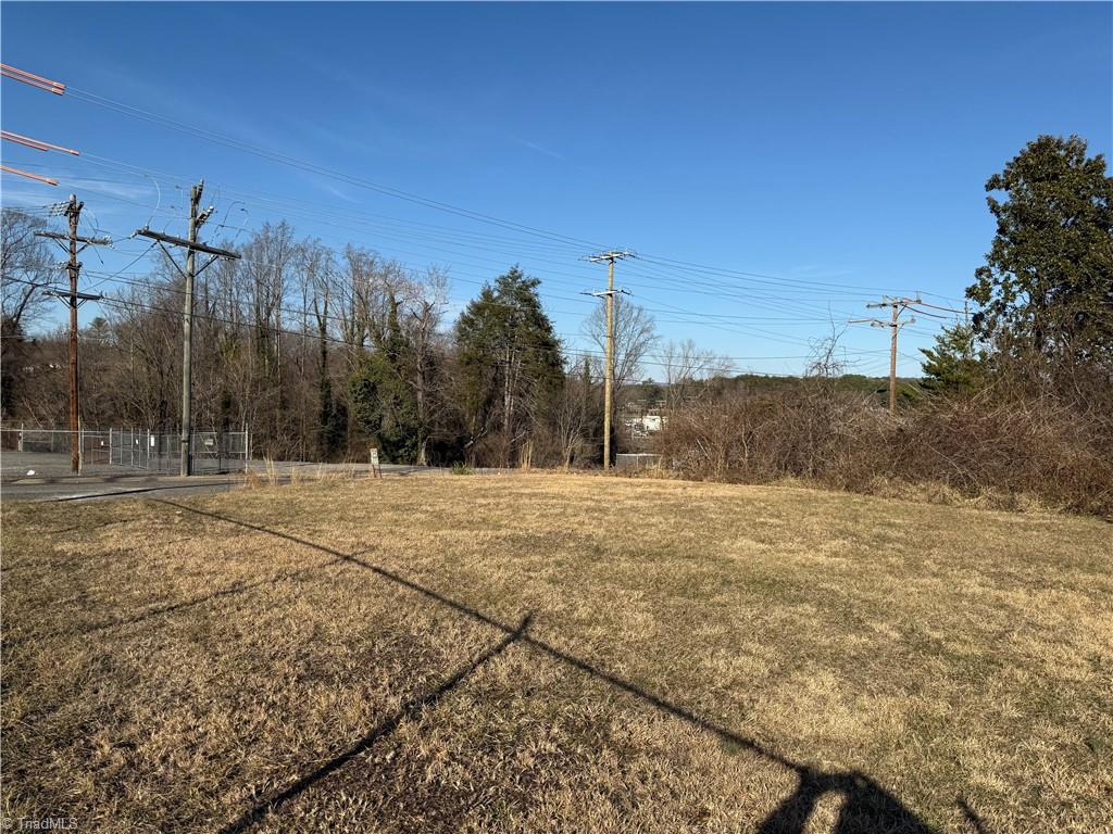 434 Galloway Street Property Photo 8
