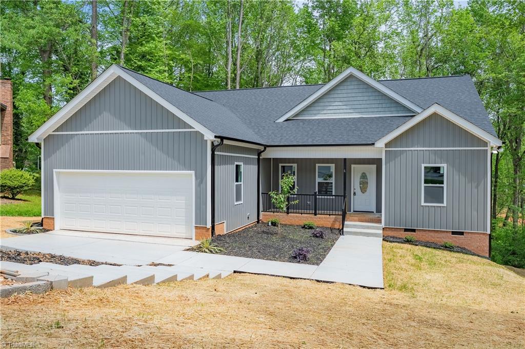 6 Teaberry Court Property Photo