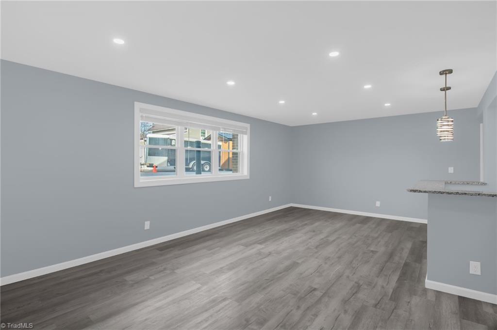 105 Dahl Street Property Photo 11