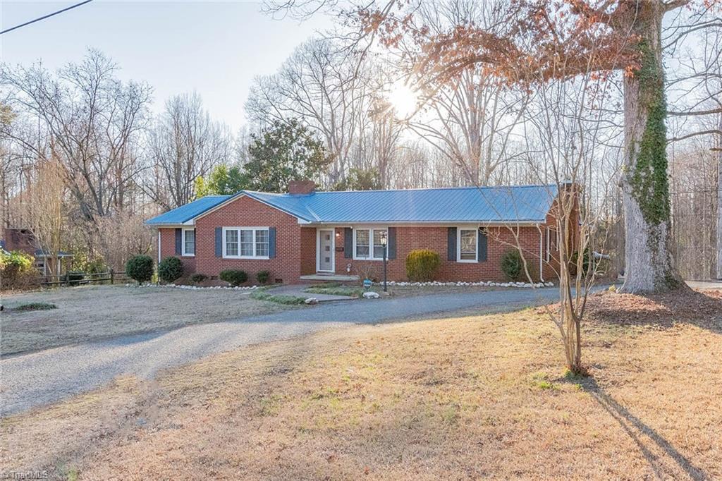 318 S Lineberry Street Property Photo