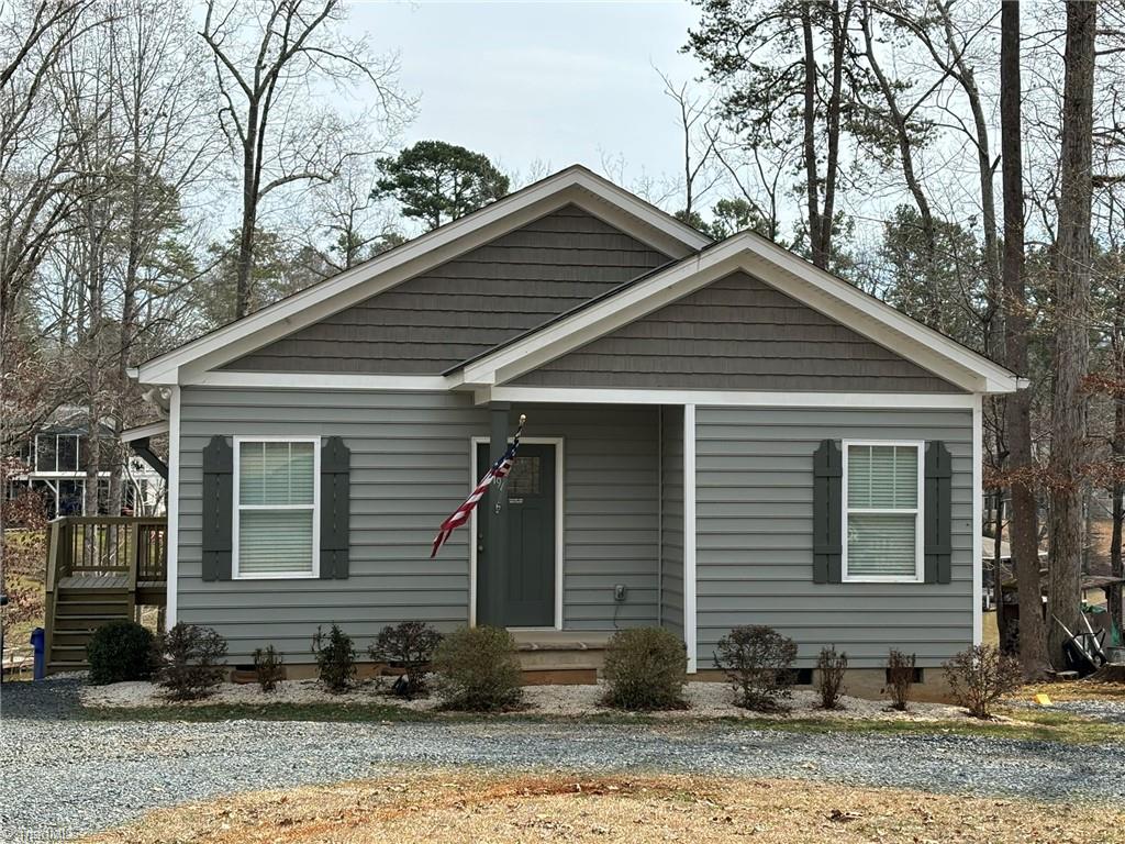 194 Hattaway Circle Property Photo