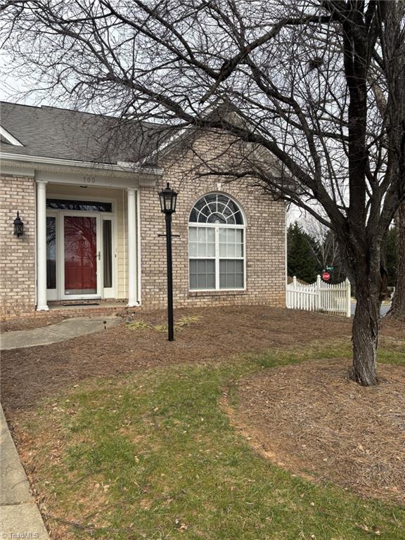 100 Riverwalk Lane Property Photo
