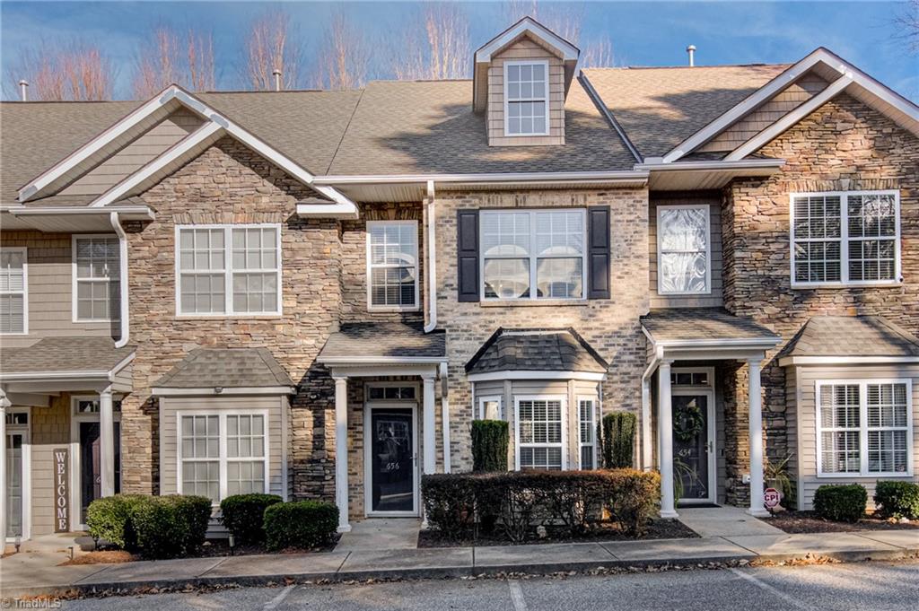 656 Friendway Road Property Photo