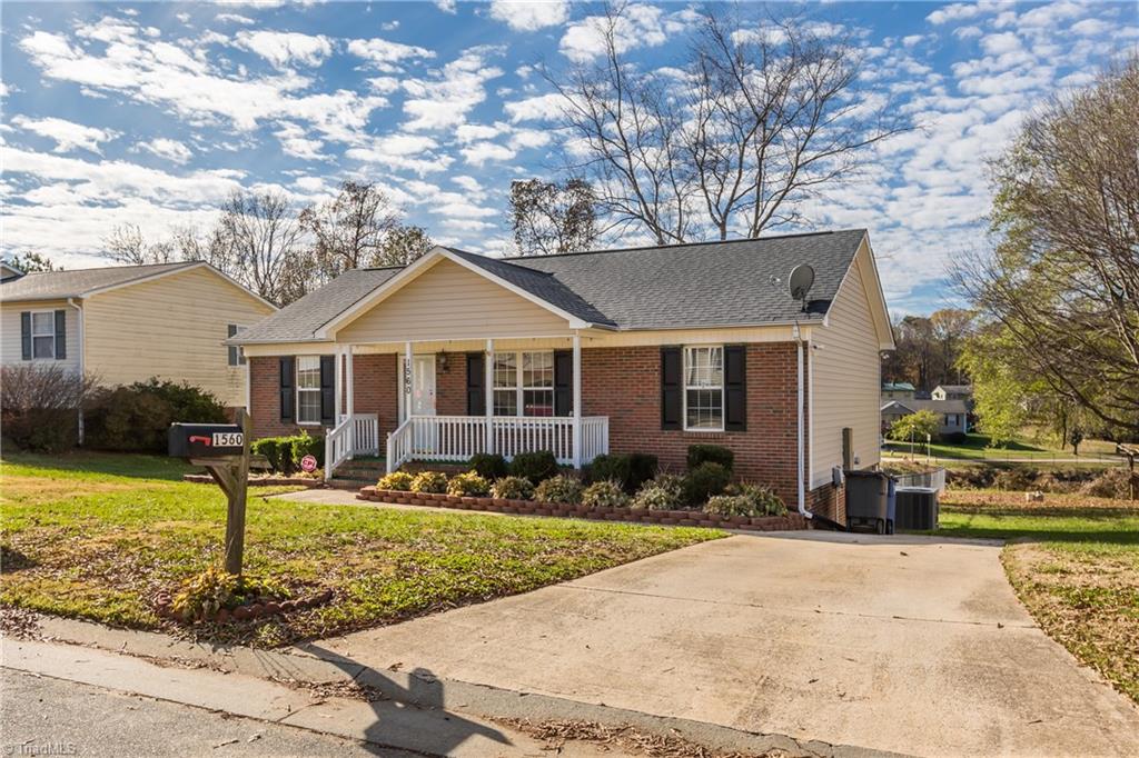 1560 Billy Drive Property Photo
