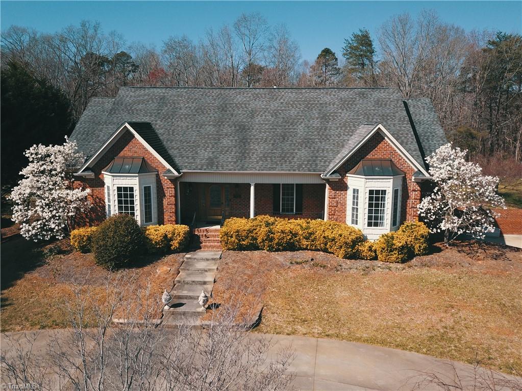 372 Riverwood Drive Property Photo