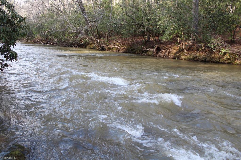 400 Mitchells Bend Trail Property Photo