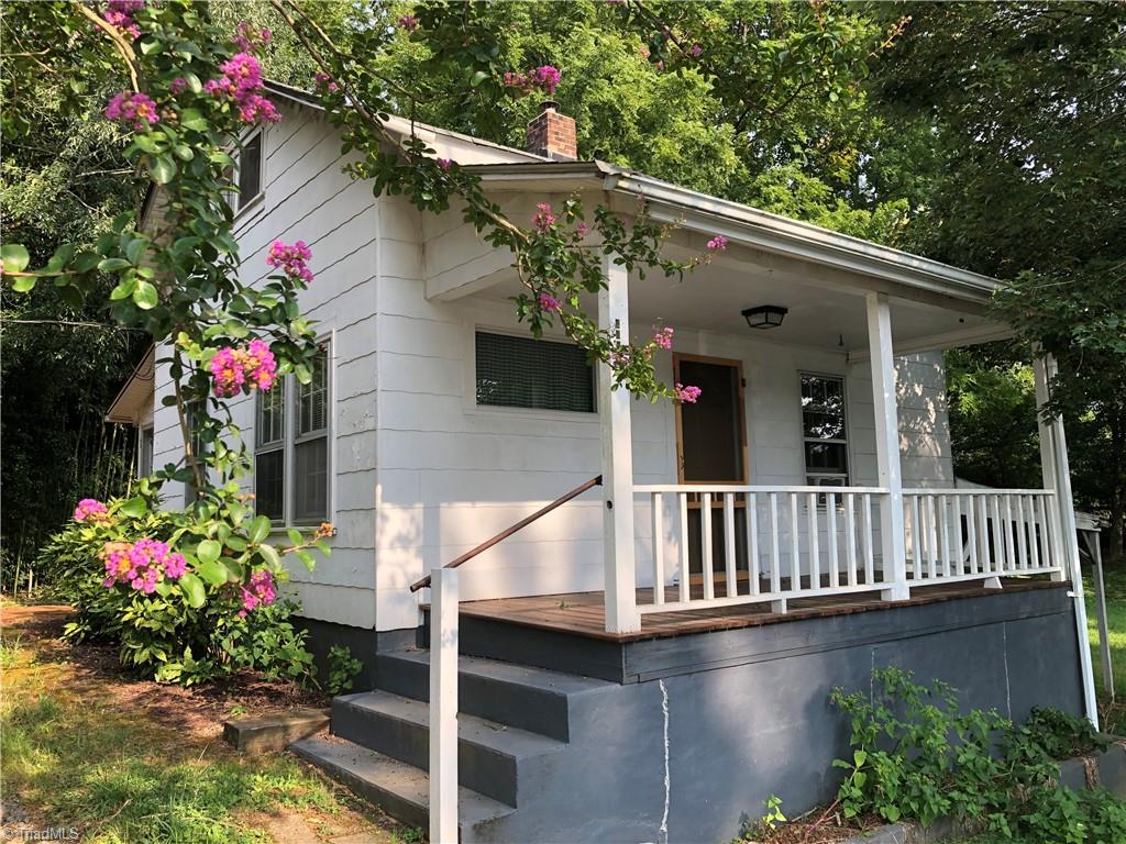2080 Darwick Road Property Photo