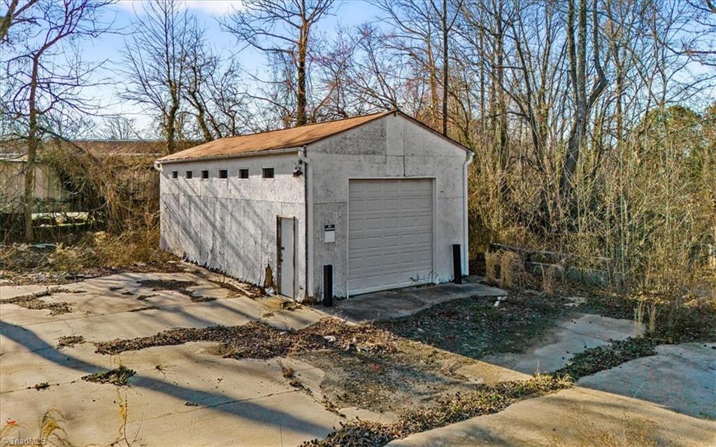 1570 National Highway Property Photo 8