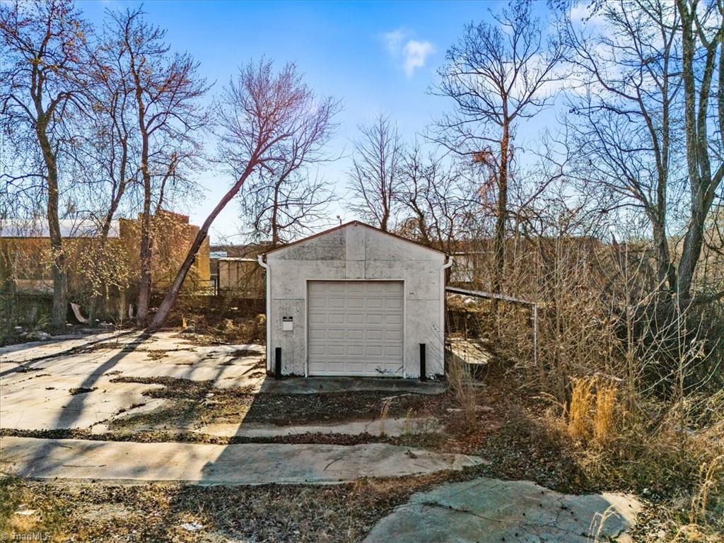 1570 National Highway Property Photo 9