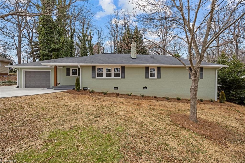 813 Greenwood Drive Property Photo