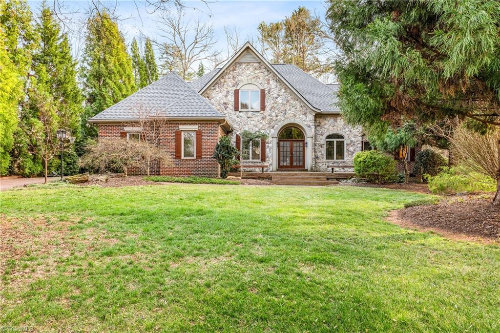 5 Ashton Court Property Photo