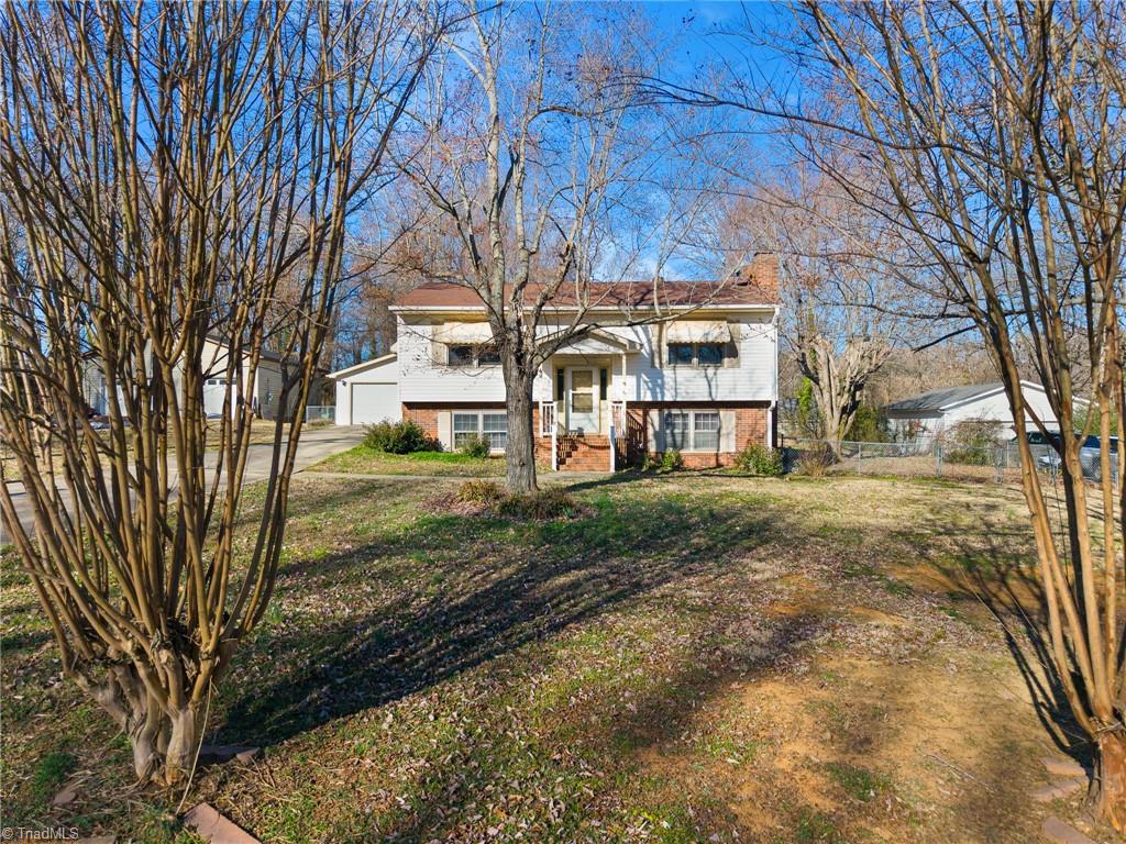 3035 Harvest Drive Property Photo 2