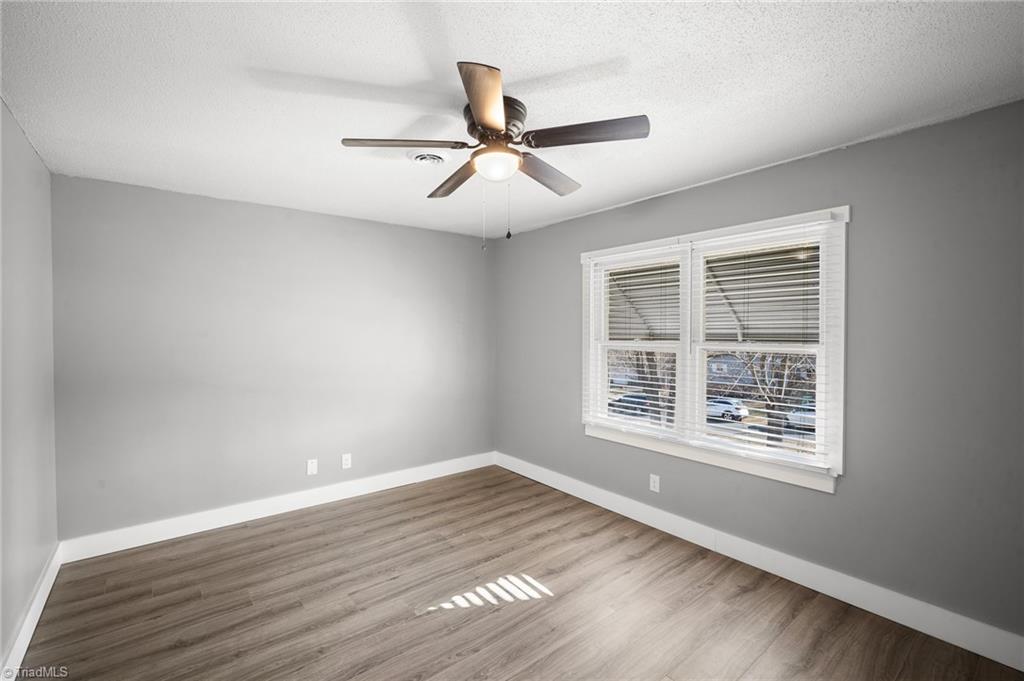 3035 Harvest Drive Property Photo 17